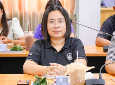 การประชุมขับเคลื่อนการปฏิบัติงานตามระบบการส่งเสริมสหกรณ์และกลุ่มเกษตรกร ประจำเดือนสิงหาคม 2569 เวลา 13.00 น. ของสำนักงานสหกรณ์จังหวัดนครศรีธรรมราช ณ ห้องประชุมสำนักงานสหกรณ์นครศรีธรรมราช ตำบลท่าเรือ อำเภอเมืองนครศรีธรรมราช จังหวัดนครศรีธรรมราช โดยประธานแ ... พารามิเตอร์รูปภาพ 18